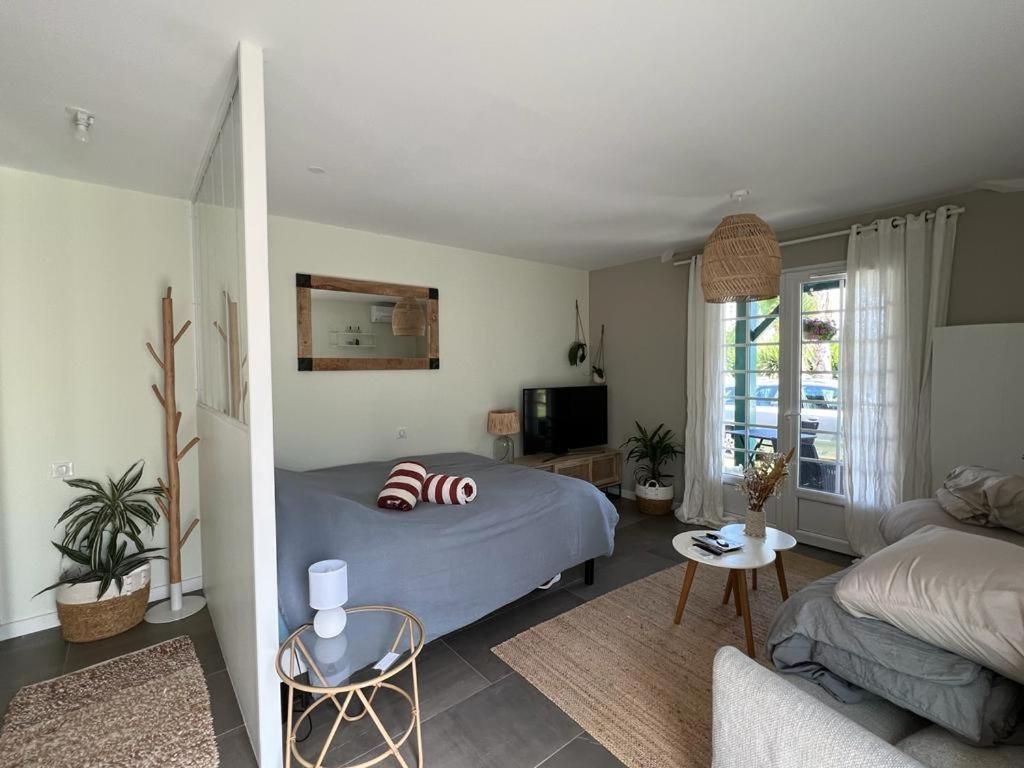 Studio A 10 Minutes De L'Ocean Saint-André-de-Seignaux Εξωτερικό φωτογραφία